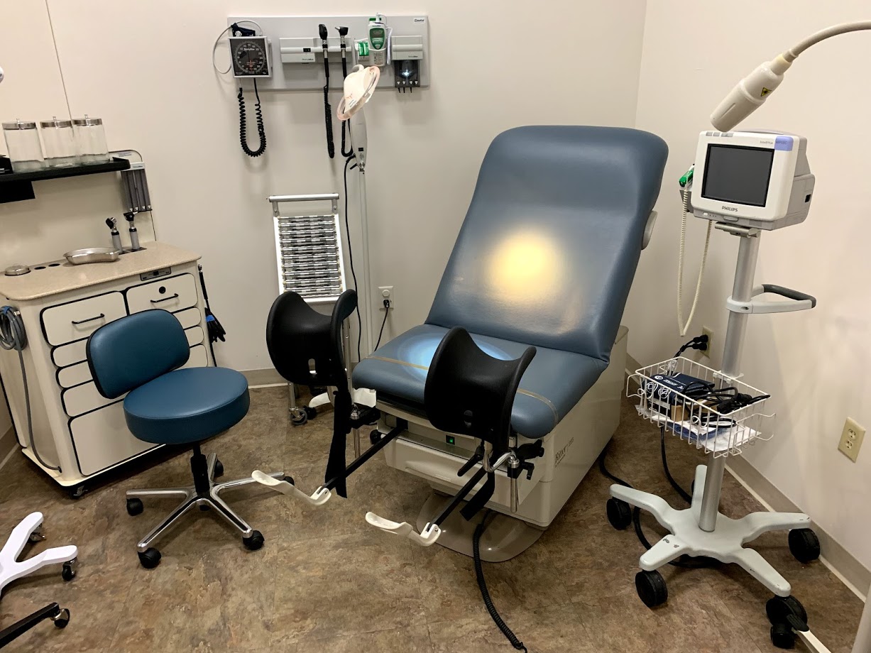 Ritter 223 Power Exam Table Obgyn 3
